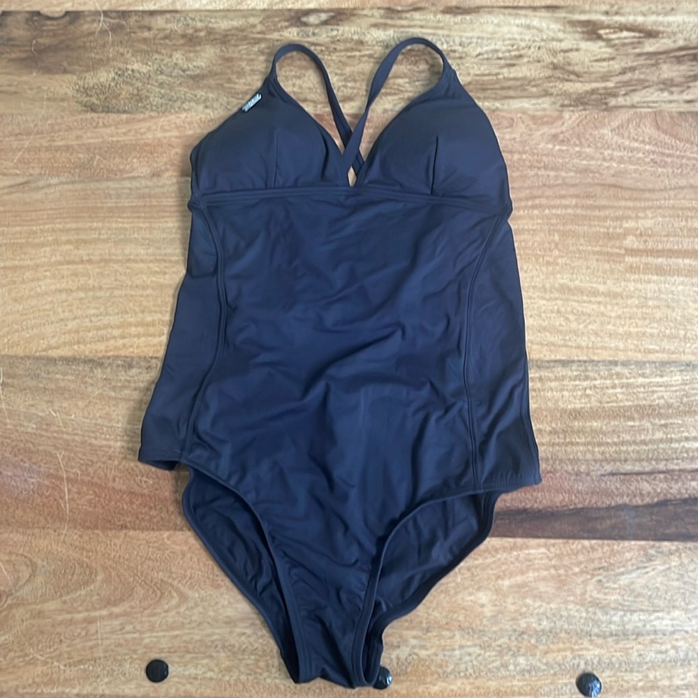 Lole New Saranda One-Piece Black size Large.